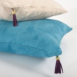 POMPONS S X 2 NYLON/POLYURETHANE PRUNE