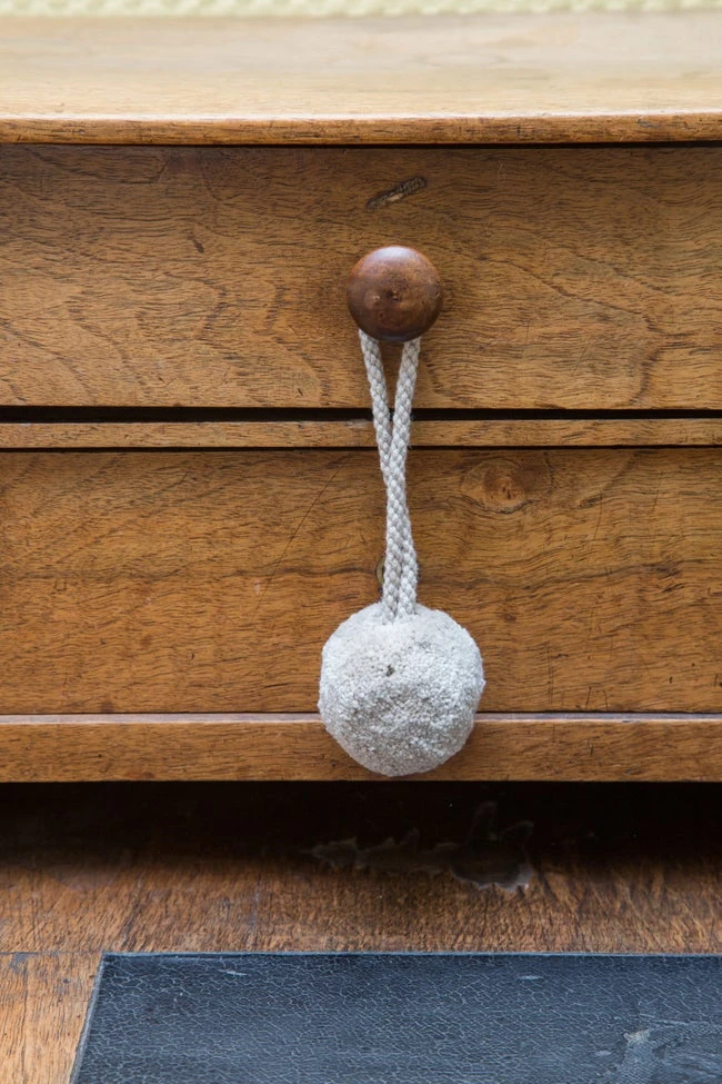 Gland Avec Pompon Gland De Clé Pom Pom Dia. 4 Cm, Lin 1 Gland Avec Pompon Gland De Clé Pom Pom Dia. 4 Cm, Lin